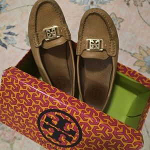 Tory Burch Royal Tan Almond Kendrick Loafers